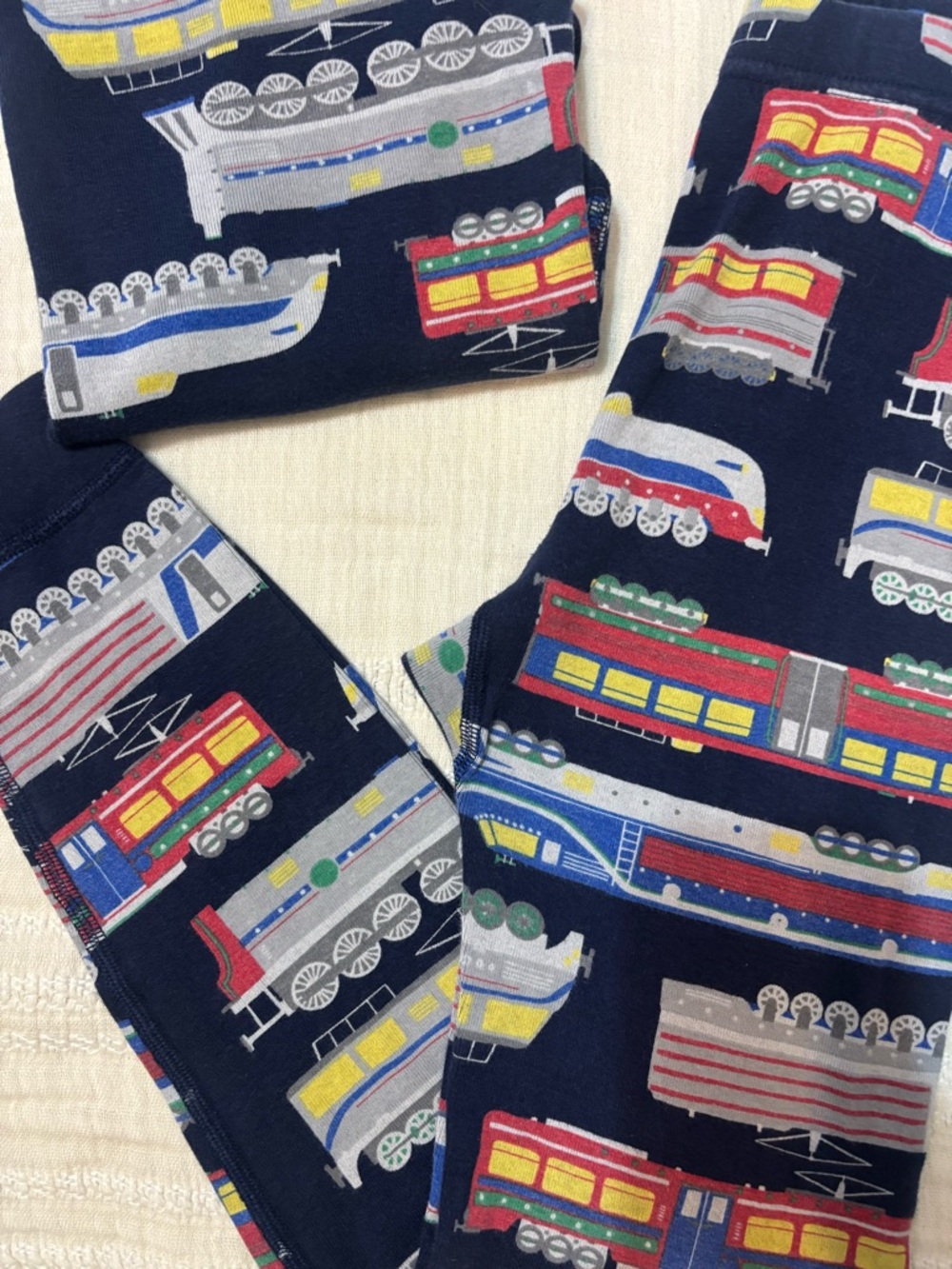 Hanna Andersson Train Print Pajamas Size 10 - Picture 2 of 2